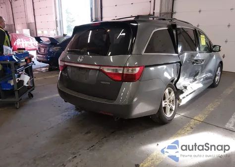 2011 Honda Odyssey Touring/Touring Elite z USA, uszkodzony, nr VIN 5FNRL5H95BB077675